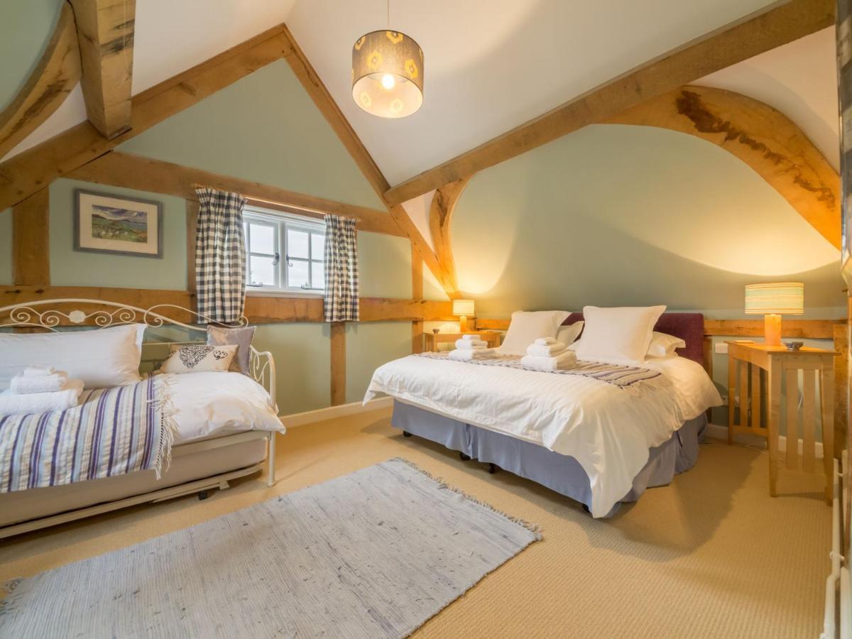 Bearwood Cottage Pembridge Bagian luar foto
